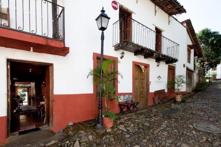 Hotel De Cervantes San Sebastián del Oeste Екстериор снимка